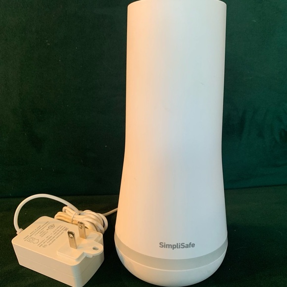 SimpliSafe Custom Home Security System - Picture 2 of 11